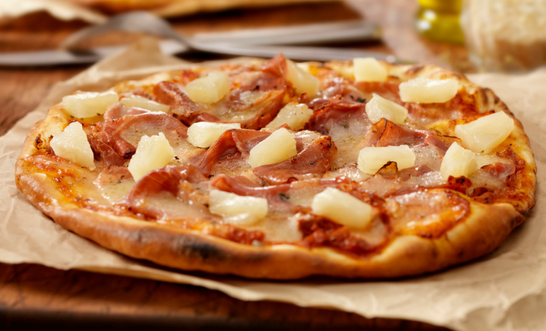 4 receitas de pizza havaiana para se sentir na pizzaria